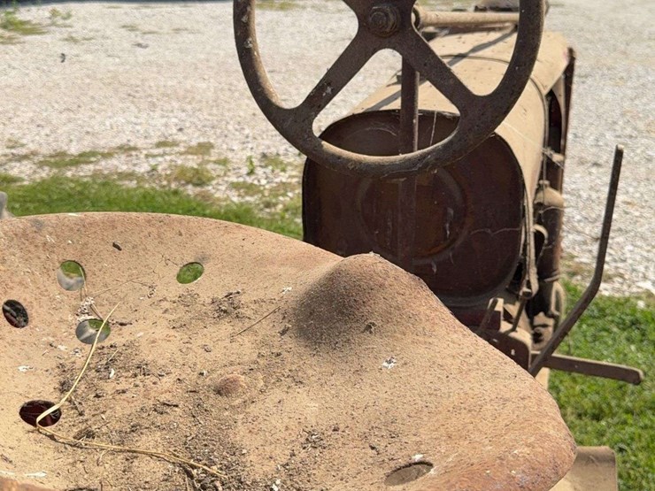 farmall-f-14-image-41