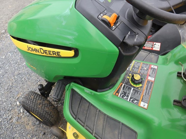 john-deere-x300-image-16