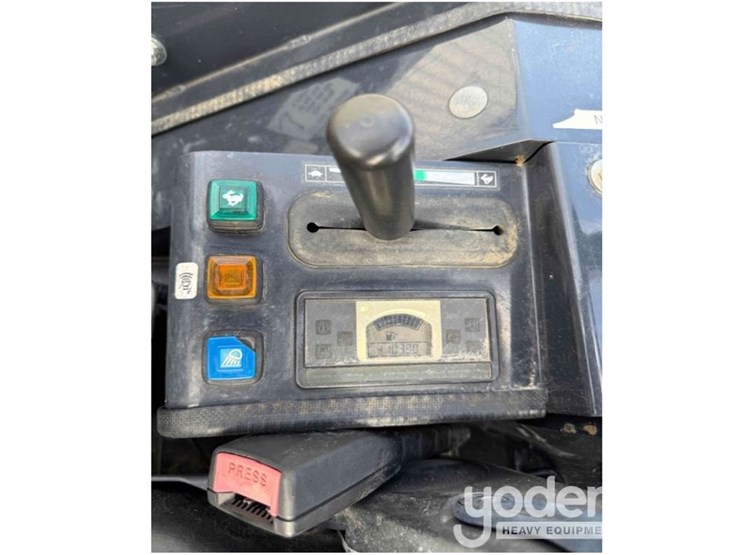 2022-deere-26g-image-12