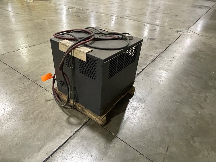 #7157-•-hawker-power-tech-high-frequency-intellicharger-forklift-battery-charger-image-7