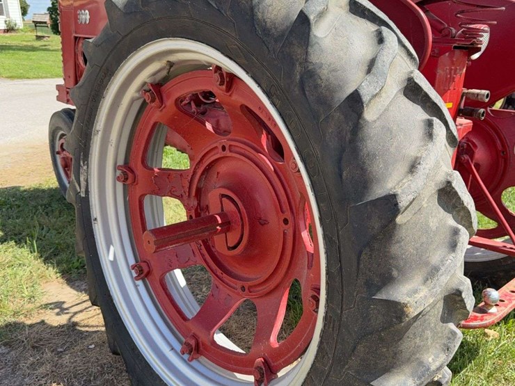 farmall-300-image-29