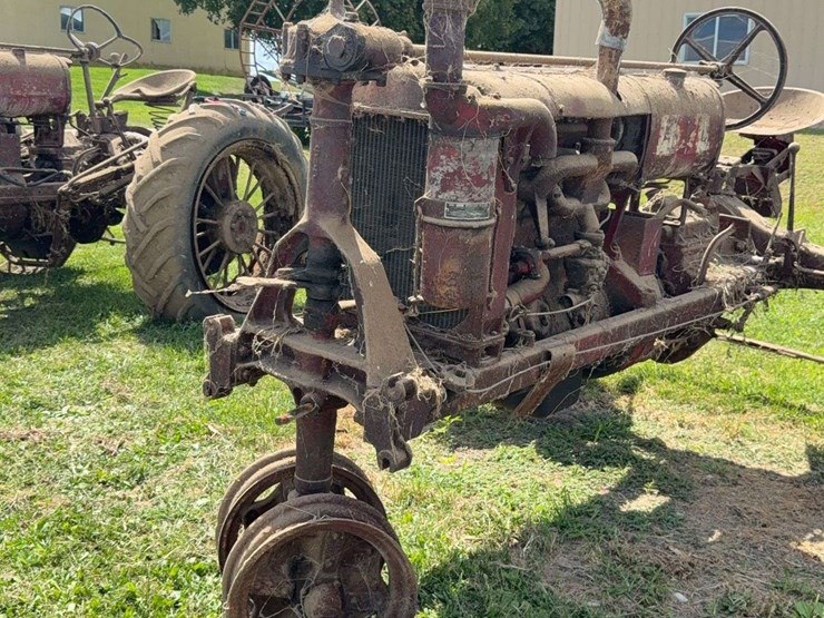 farmall-f-20-image-10