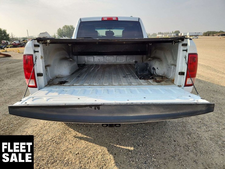2010-dodge-ram-1500-image-17