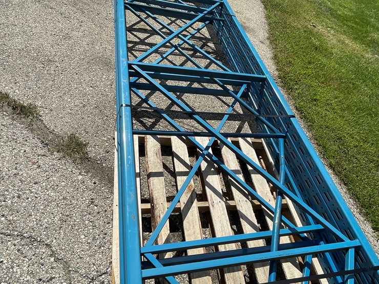#1352-•-20'-pallet-racking-uprights-image-11