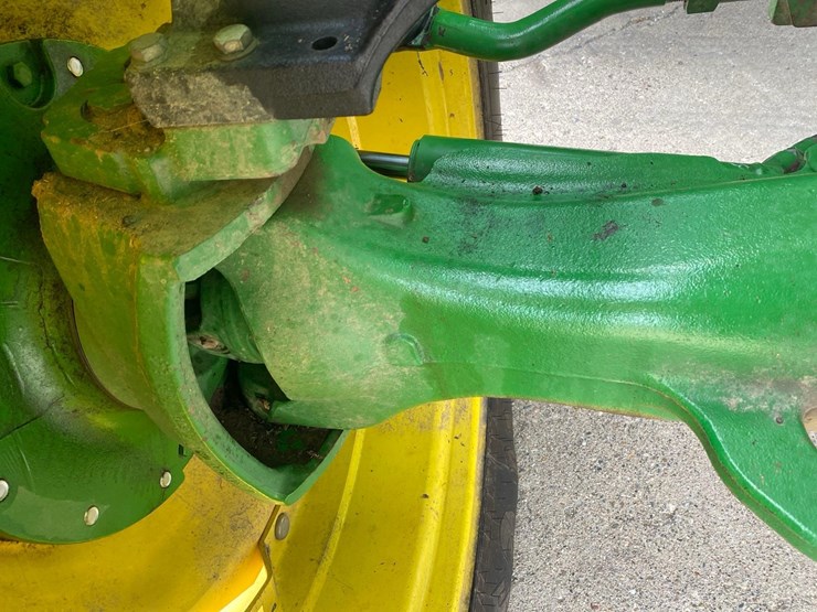 2007-john-deere-8330-image-11