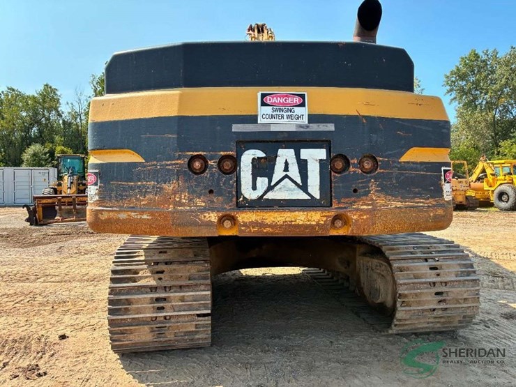 caterpillar-345b-image-12