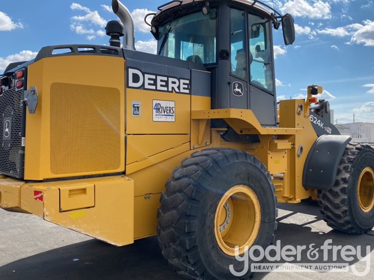 2018-deere-624k-image-9