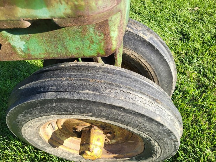john-deere-630-image-35