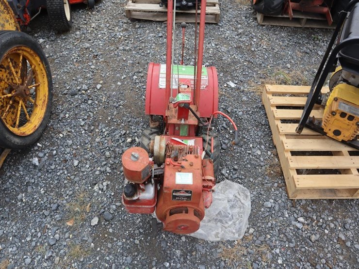 troybilt-rototiller-image-3