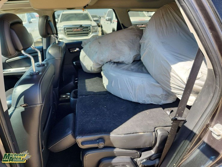 2014-dodge-journey-image-14