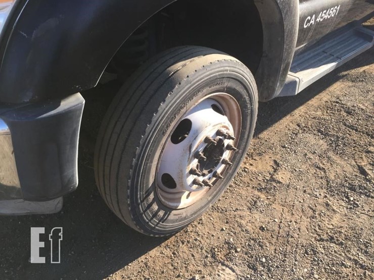 2011-ford-f450-image-12