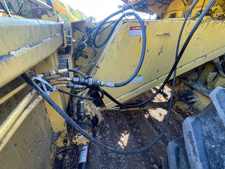 new-holland-973-image-16