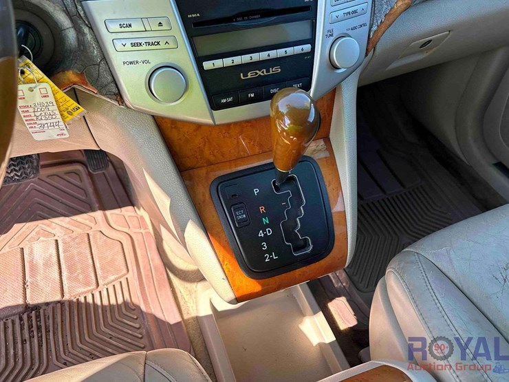 2009-lexus-rx350-image-16