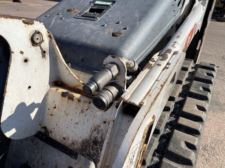 2020-bobcat-mt55-image-11