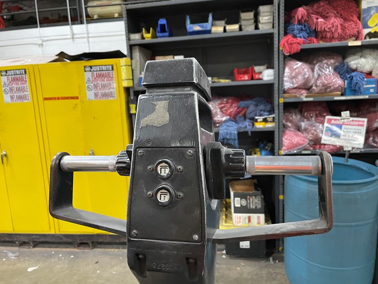 #8011-•-big-joe-electric-walk-behind-forklift-image-5