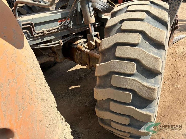 2006-jlg-g12-55a-image-31