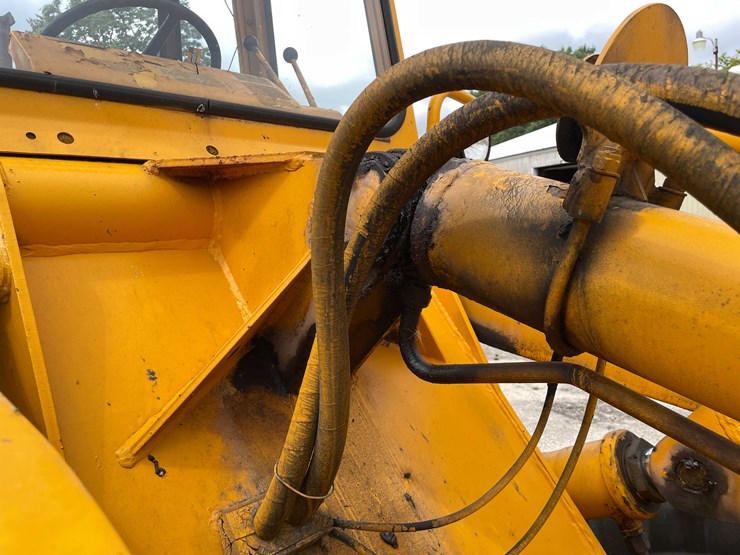 #1108-•-hough-60-b-payloader-(located-in-appleton,-wi)-image-14