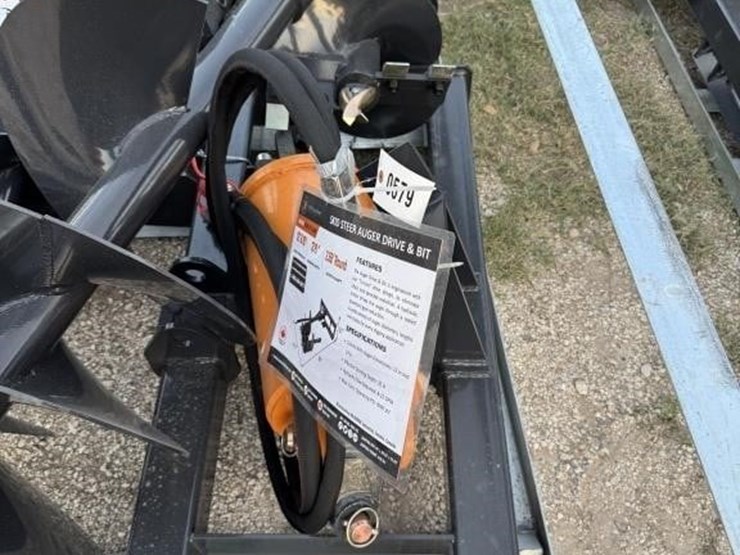 1--wolverine,-gb-11-72w,-skid-steer-auger.-comes-image-1