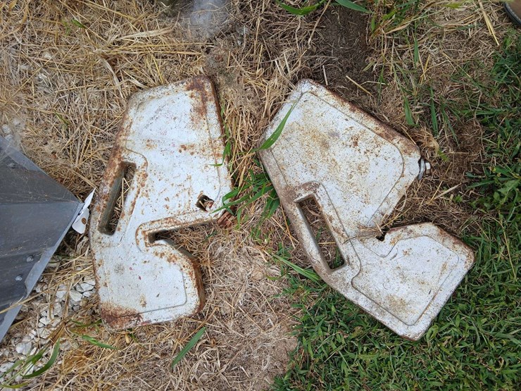 2-suitcase-weights-image-3