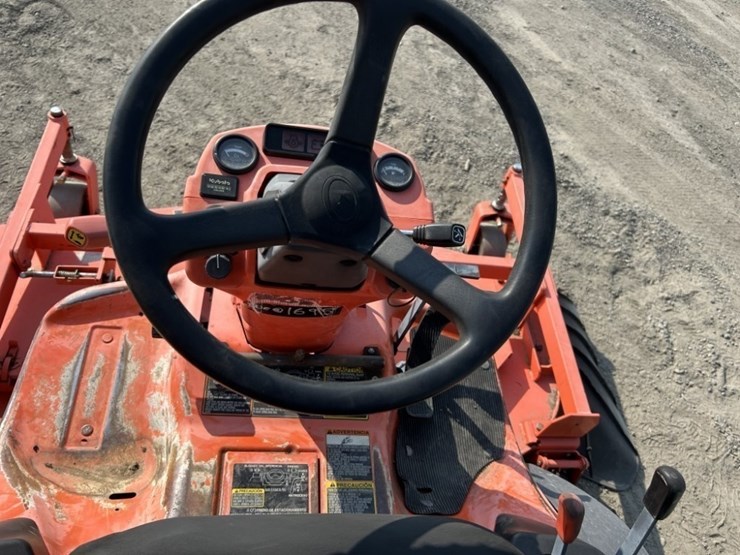 kubota-f3680-image-17