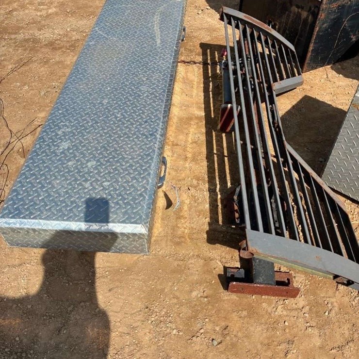 Truck tool box and tailgate