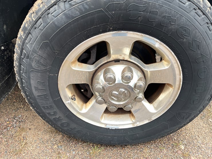 dodge-ram-2500-image-30