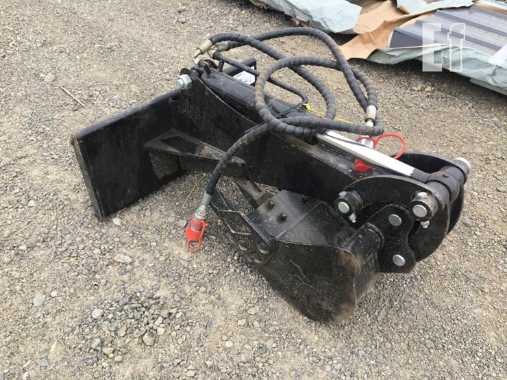 unused-backhoe-arm-attachment-image-2