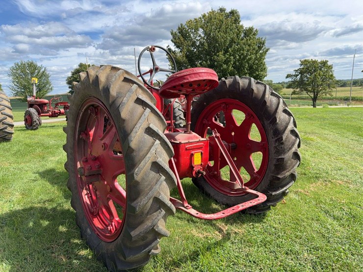 farmall-f-14-image-7
