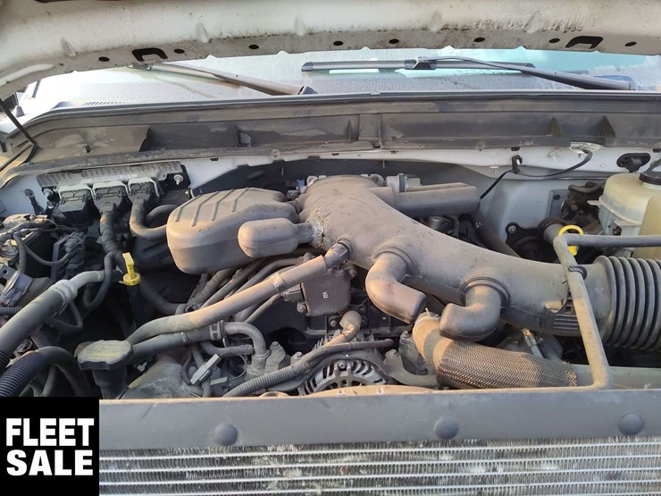 2013-ford-f550-image-24