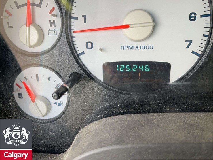 2005-dodge-ram-2500-image-11