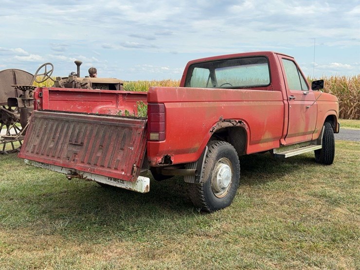 1984-ford-f250-image-8