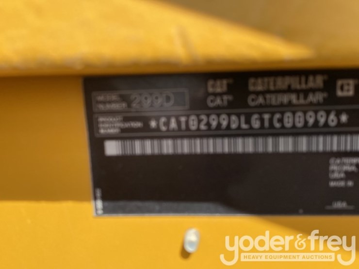 2014-caterpillar-299d-image-23