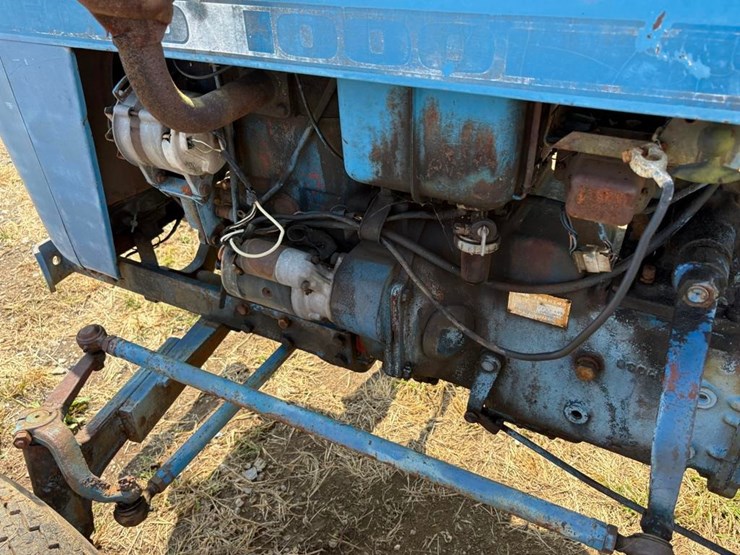 18in-backhoe-bucket-image-13