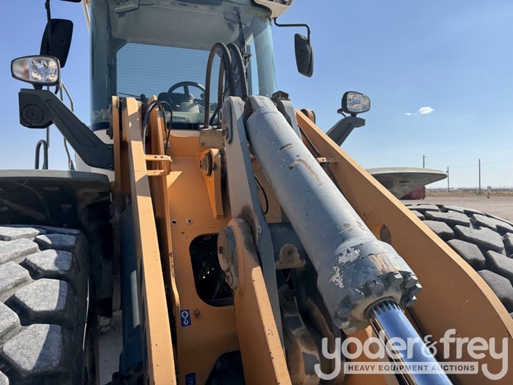 2014-liebherr-l550ind-image-15