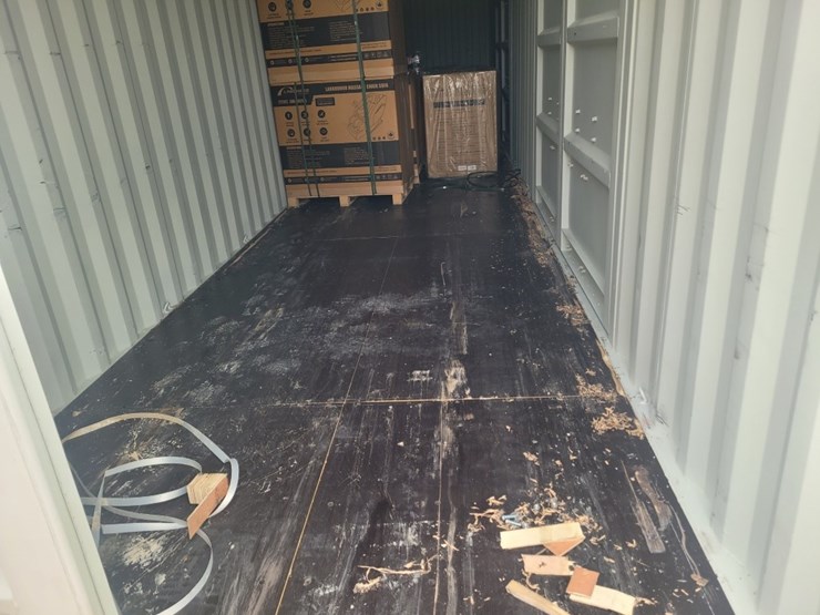 40-foot-shipping-container-image-3