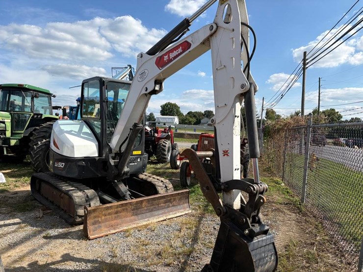 2022-bobcat-e50-image-33