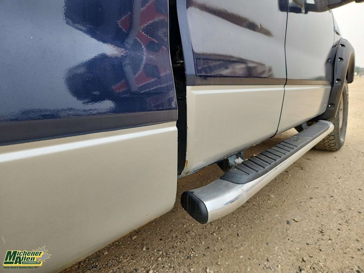 2010-ford-f150-image-40