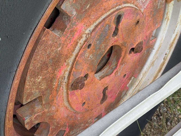 mccormick-wd-9-diesel-image-29