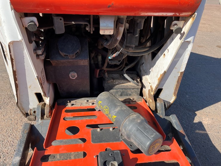 2020-bobcat-mt55-image-24