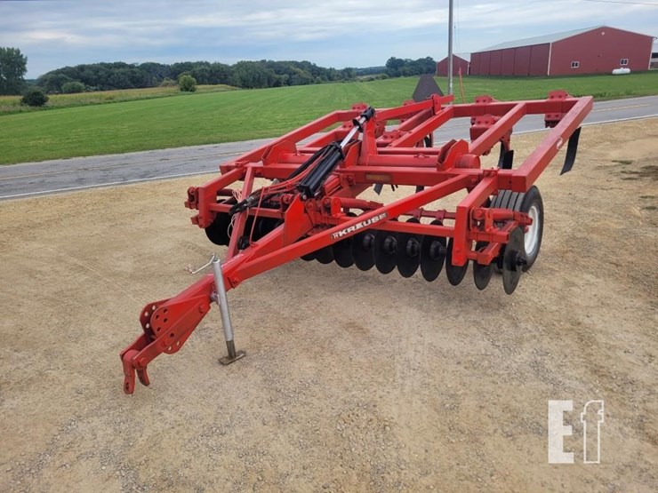 kuhn-krause-chisel-plow-8163-image-2