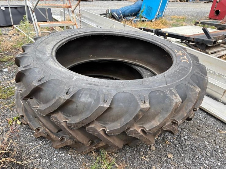 15.5x38-tires-(pair)-image-1