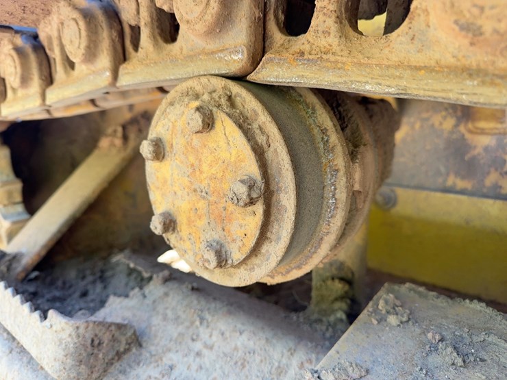 1996-caterpillar-d3c-xl-image-16