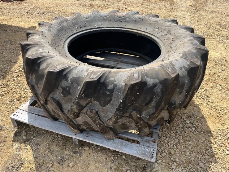 firestone-18.4-30-tractor-tire-image-2