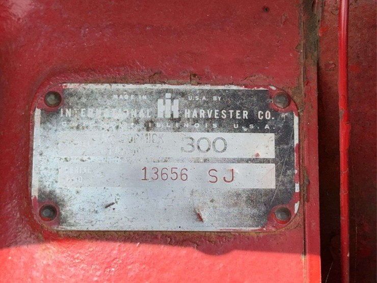 farmall-300-image-72