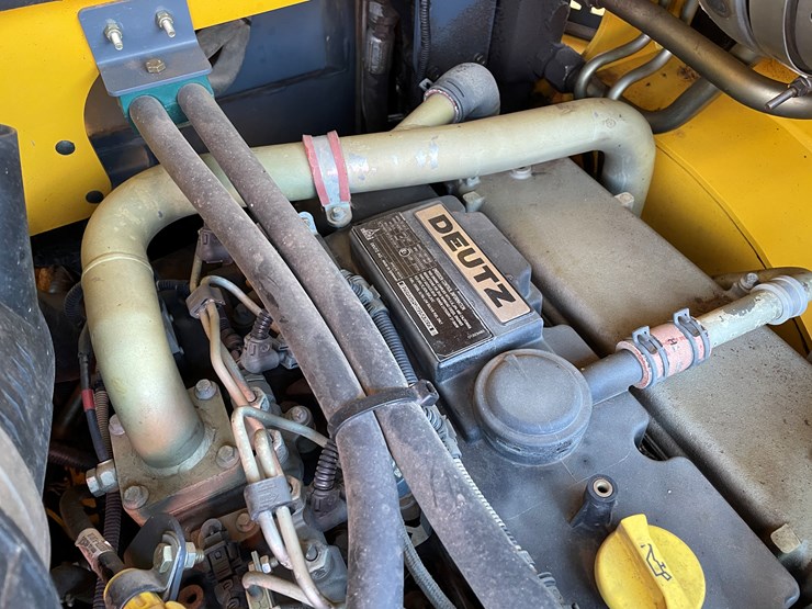2016-gehl-rt250-image-17