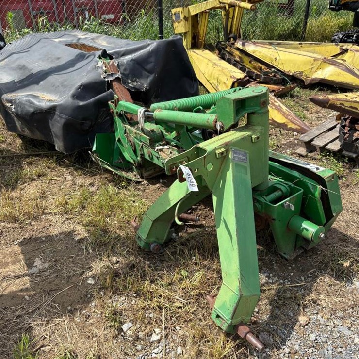 JOHN DEERE 275
