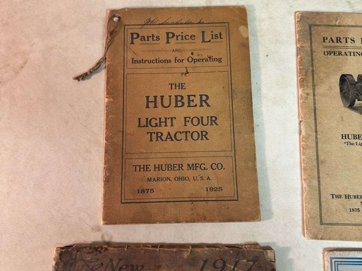 huber-tractor-literature-image-2