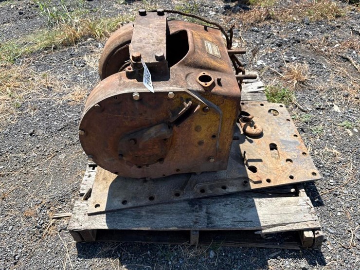 gear-o-matic-bulldozer-winch-image-1