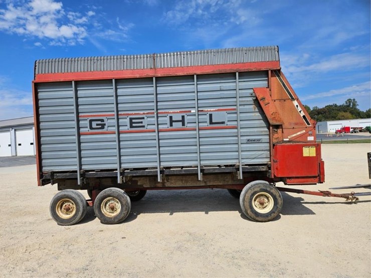 gehl-970-image-6