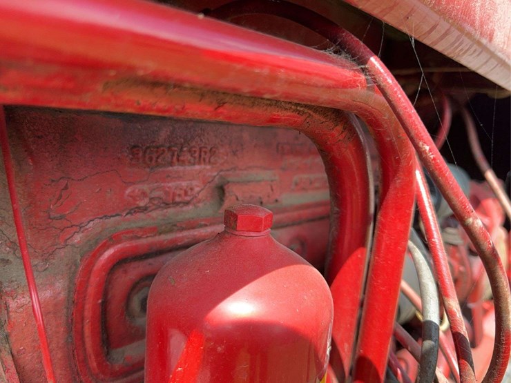 farmall-300-image-80